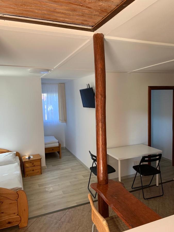 Mineral Apartman Crystal Sostofurdo Εξωτερικό φωτογραφία